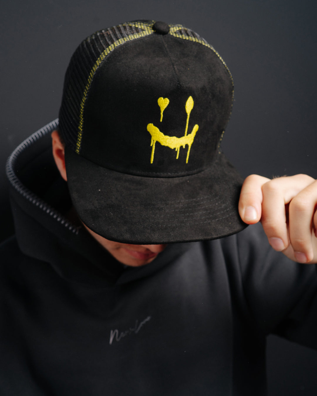 Truckercap NEWLOVE - Black/Yelllow