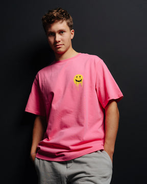 Smiley de camisa rosa extragrande