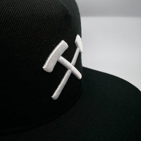 Mallets and Irons Snapback - Black White 